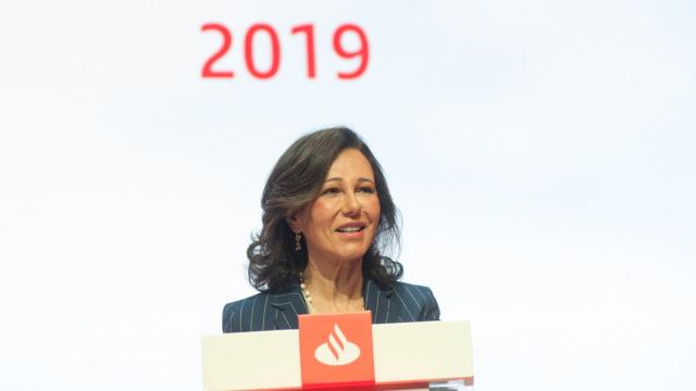Ana Botín durante su discurso en la Junta General de Accionistas del Banco Santander.