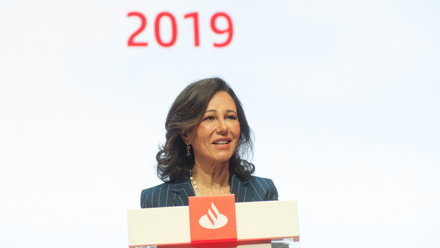 Ana Botín durante su discurso en la Junta General de Accionistas del Banco Santander.
