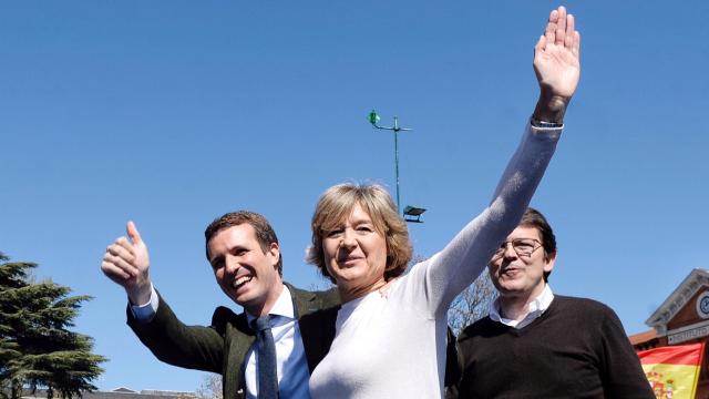 Pablo Casado, junto a la exministra Isabel Garcia Tejerina y el candidato a la Junta de Castilla y León, Alfonso Fernández Mañueco.