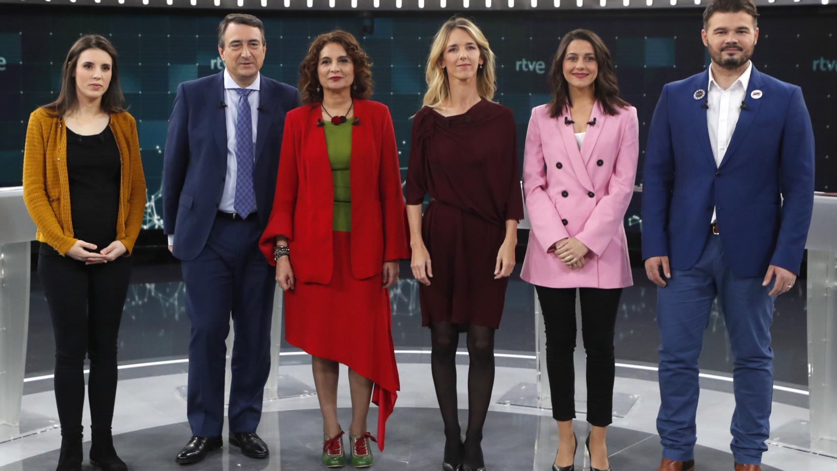 Irene Montero, Aitor Esteban, Mª Jesús Montero, Álvarez de Toledo, Arrimadas y Rufián, antes del debate en TVE.