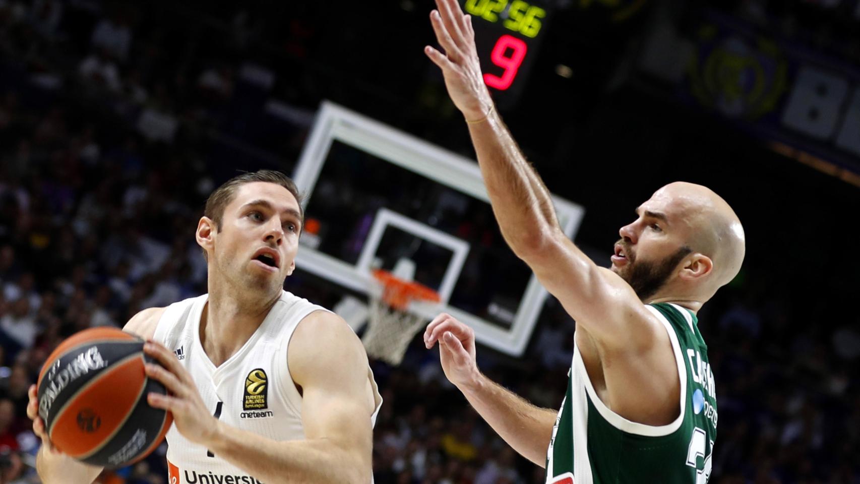 Nick Calathes contra el Real Madrid.