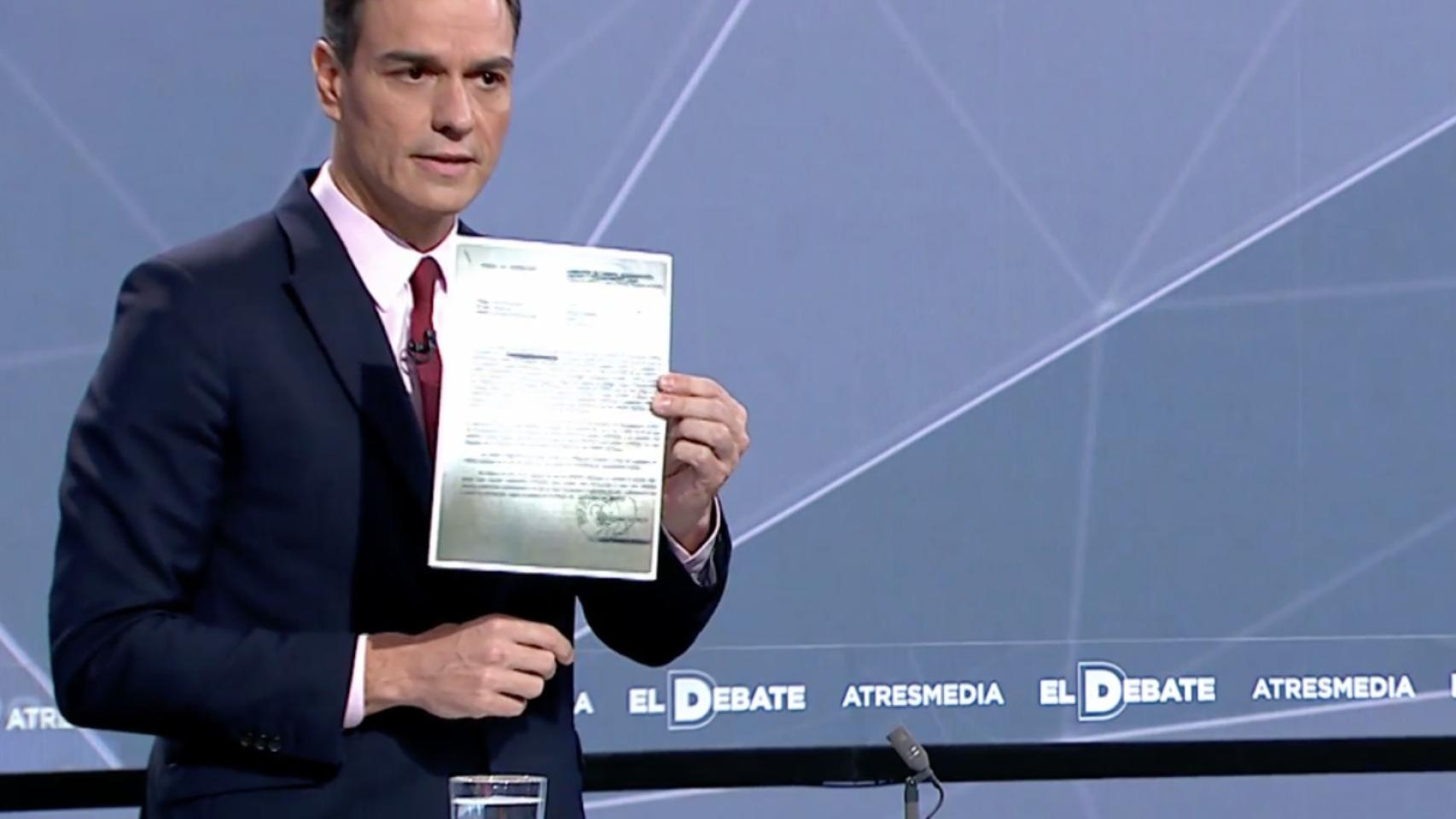 La lista negra de Sánchez contra PP y Cs
