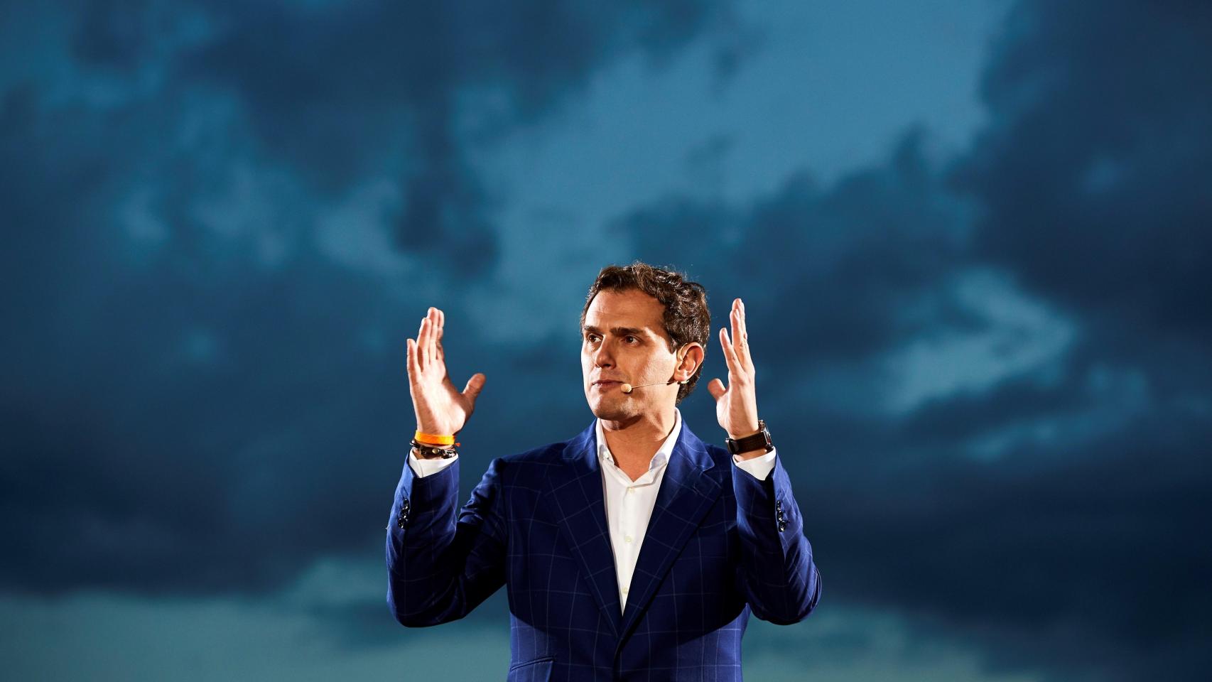 Albert Rivera, durante el acto de ayer en la Barceloneta.