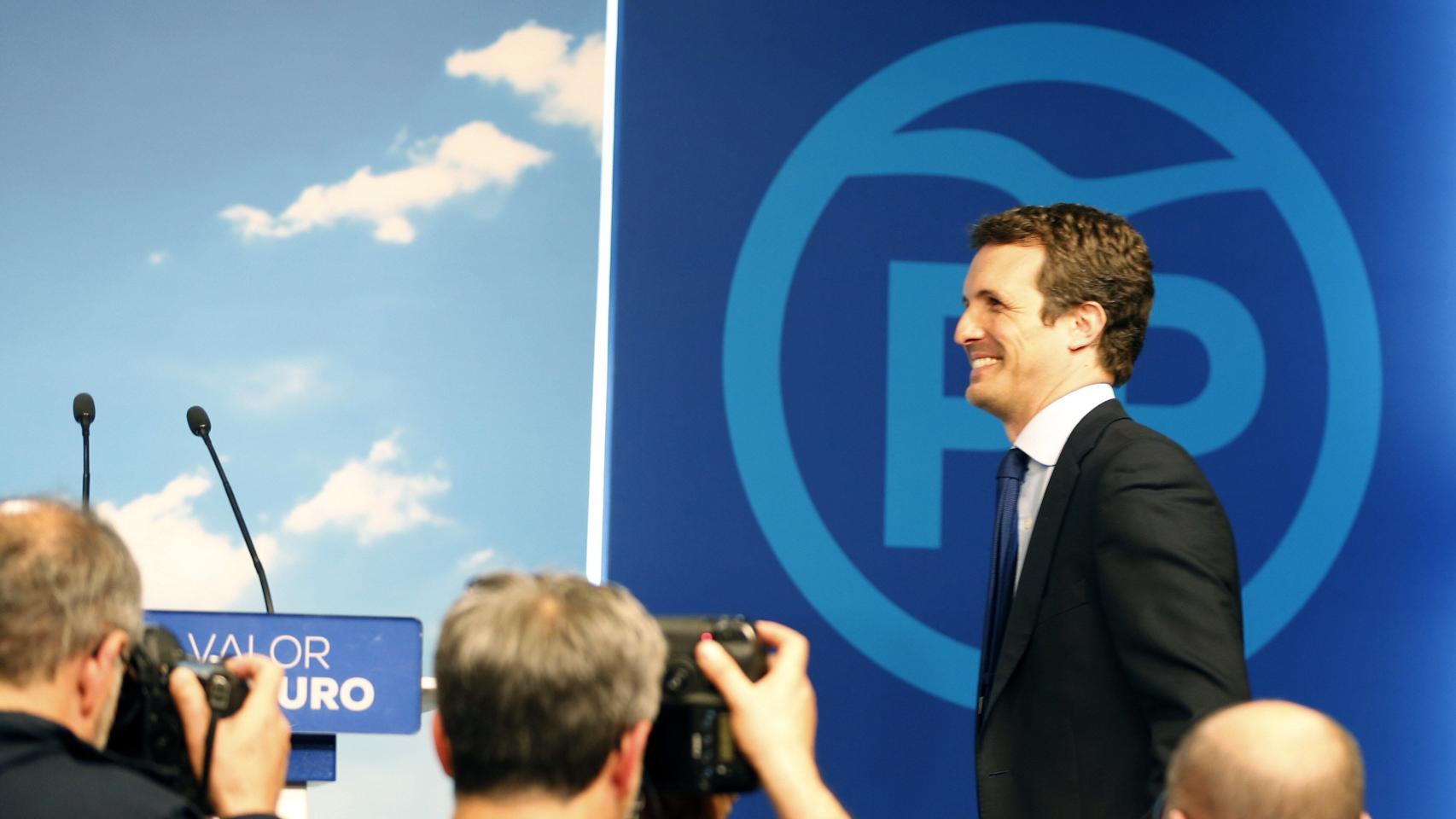 Pablo Casado, liíder del PP, comparece para valorar los resultados electorales.