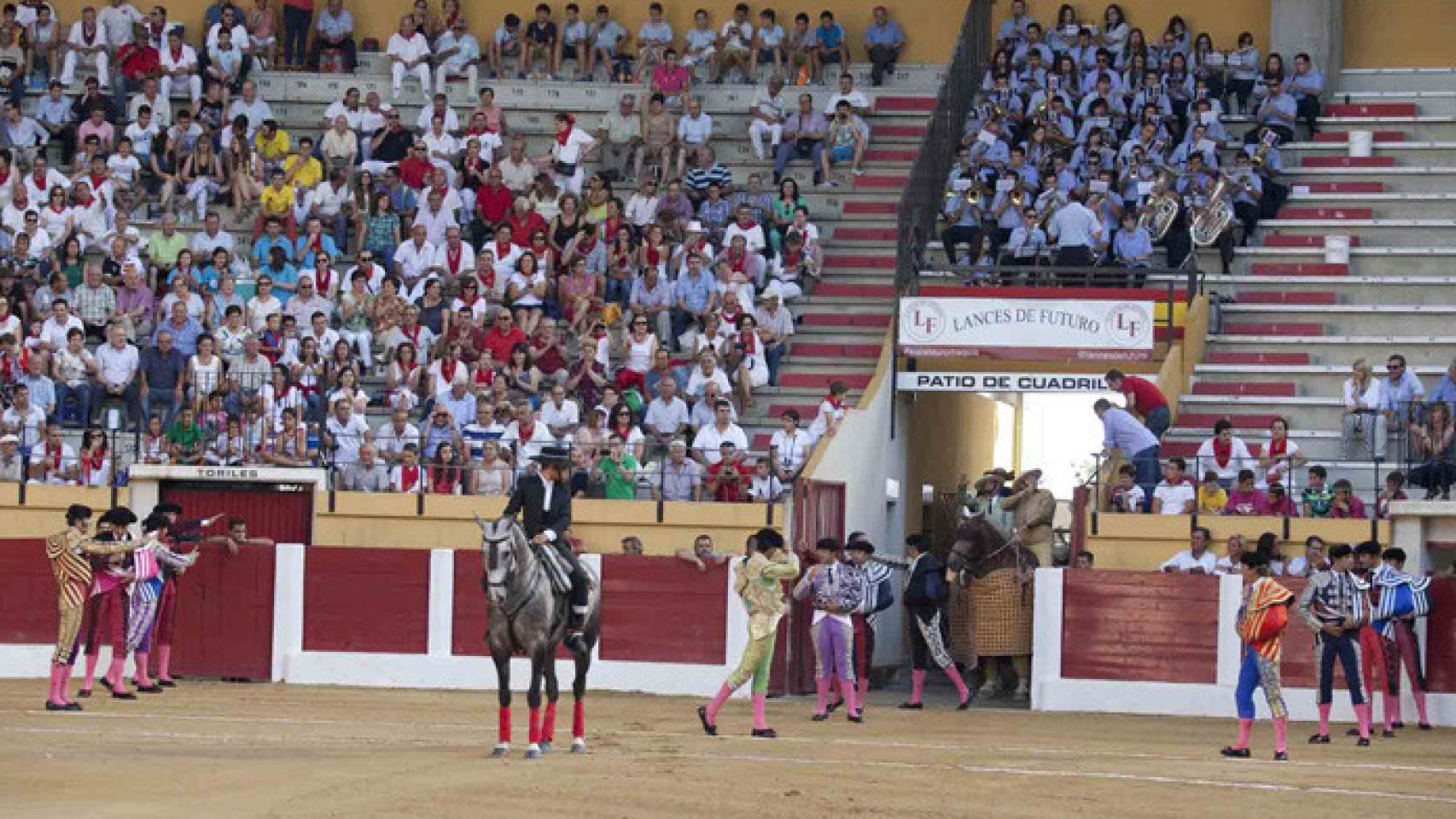 Valladolid-plaza-toros-iscar-licitacion