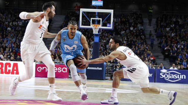 Duelo entre el Movistar Estudiantes - Real Madrid