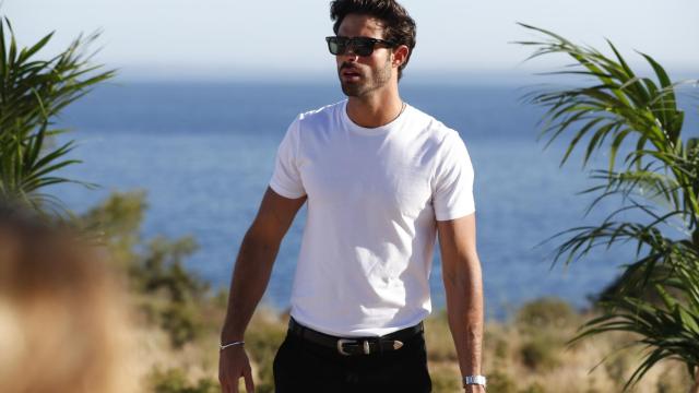 Juan Betancourt desfilaba este jueves junto a su expareja, Rocio Crusset.