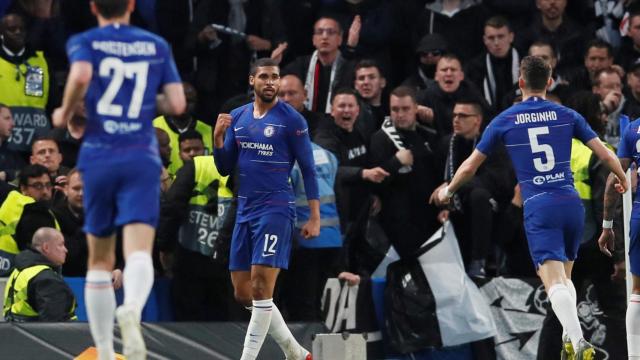 Los jugadores del Chelsea celebran el gol ante el Eintracht Frankfurt en la Europa League