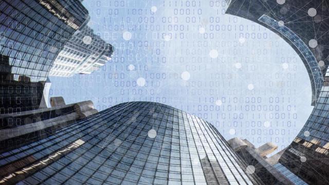 Las capitales españolas se encuentran a medio camino para convertirse en ciudades inteligentes.