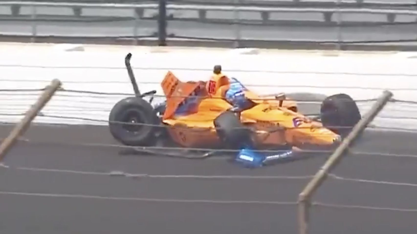 Accidente de Fernando Alonso en Indinápolis