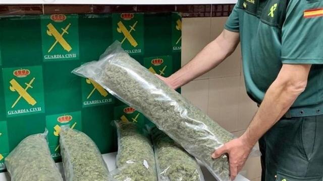 Imagen de archivo de un operativo de la Guardia Civil contra el narcotráfico.
