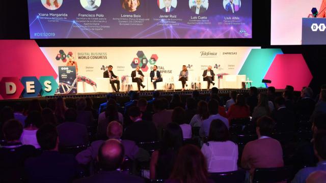 Imagen de la sesión inaugural, con el secretario de Estado de Avance Digital, Francisco Polo