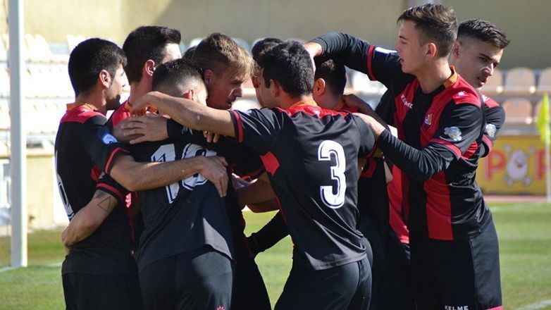 Los jugadores del Reus B Cambrils, tras un gol. Foto: CF Reus