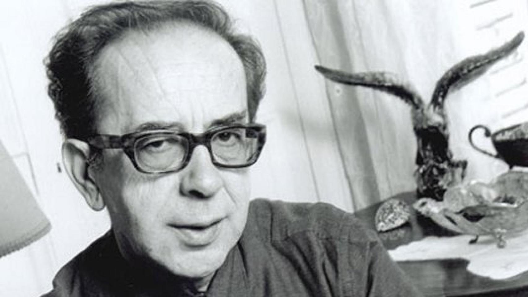 Ismail Kadaré, escritor albanés.