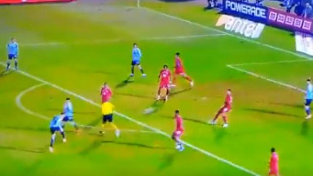 Fede Valverde enamora a Uruguay: el brutal misil desde fuera del área que acabó en golazo