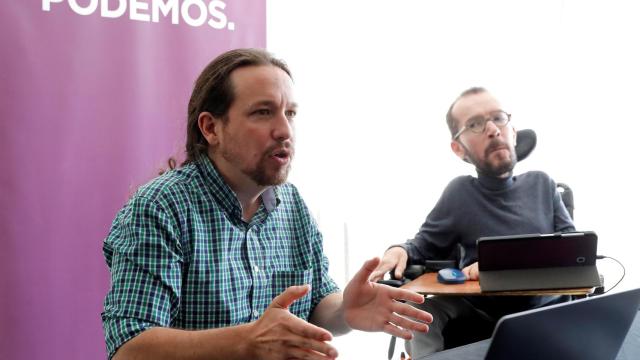 Echenique, junto a Pablo Iglesias en una comparecencia conjunta.
