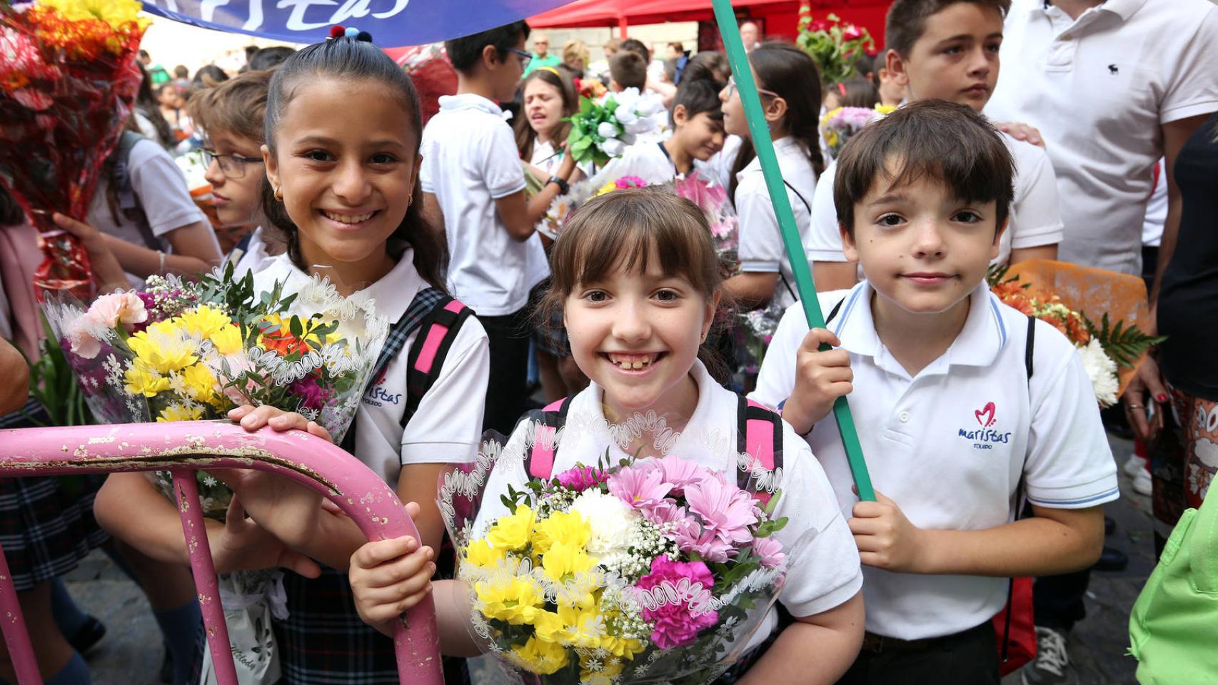 Más de mil niños impregnan de olor y colorido el Corpus Christi de Toledo 1