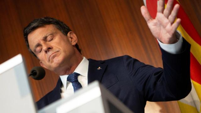 Manuel Valls, durante su comparecencia frente a la prensa.