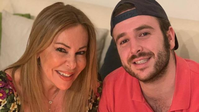 Ana Obregón y Álex Lequio en una imagen de redes sociales.