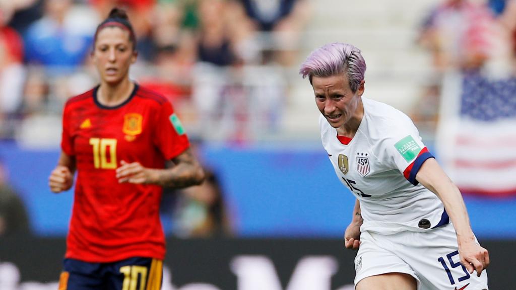 Jenni Hermoso y Rapinoe, en un momento del partido entre España y EEUU