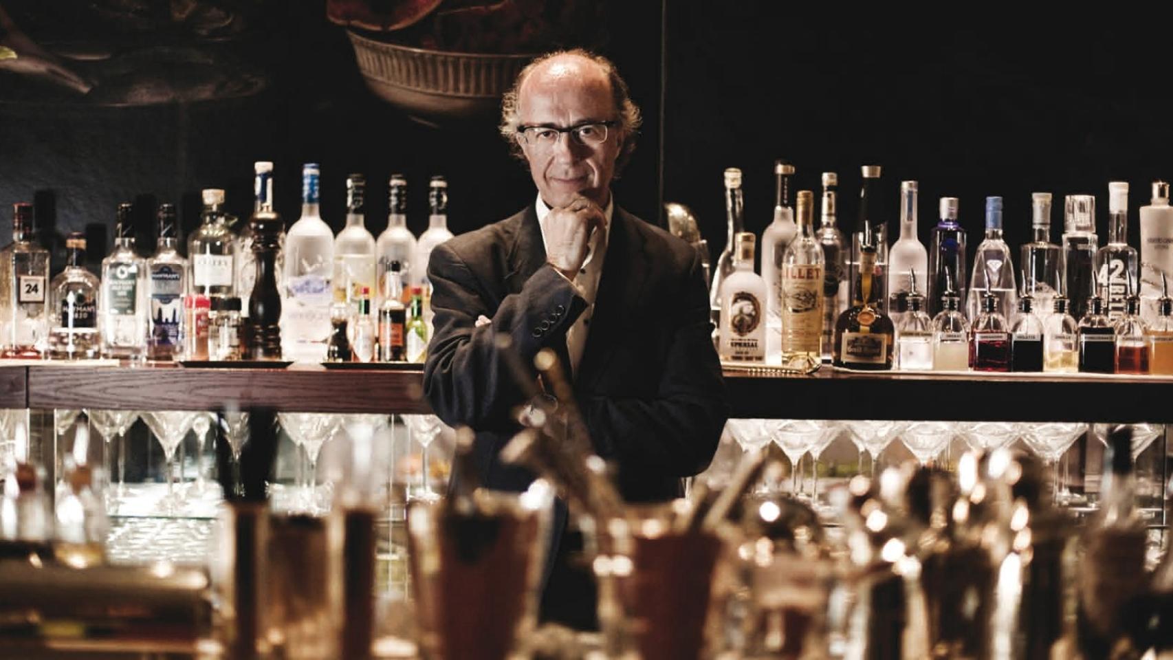 Cinco recetas fáciles para maridar con cinco cócteles que te harán quedar como un barman experto