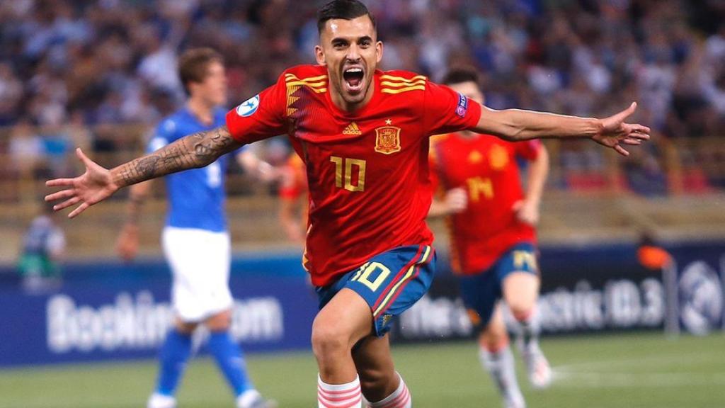 Ceballos celebra un gol con la sub21. Foto: Twitter (@DaniCeballos46)