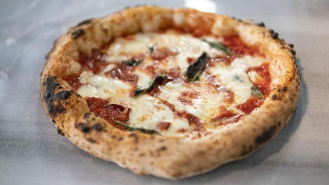 Cómo hacer pizza napolitana: Receta auténtica y tradicional