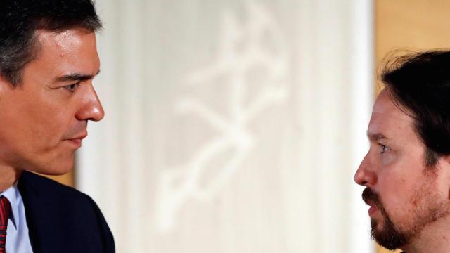 Pedro Sánchez y Pablo Iglesias, este martes en el Congreso de los Diputados.