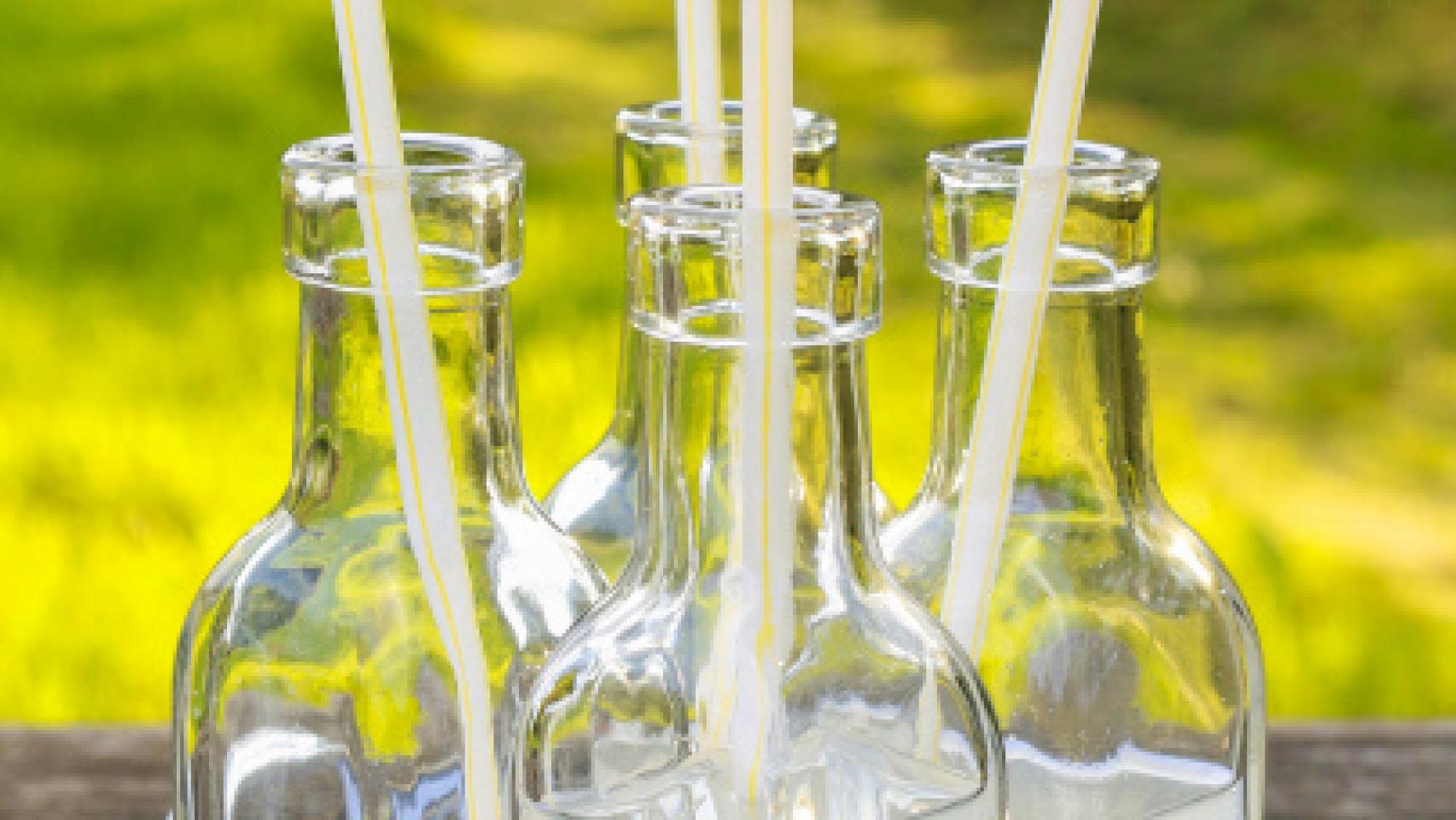 Estas son las cinco bebidas con menos calorías según la OCU