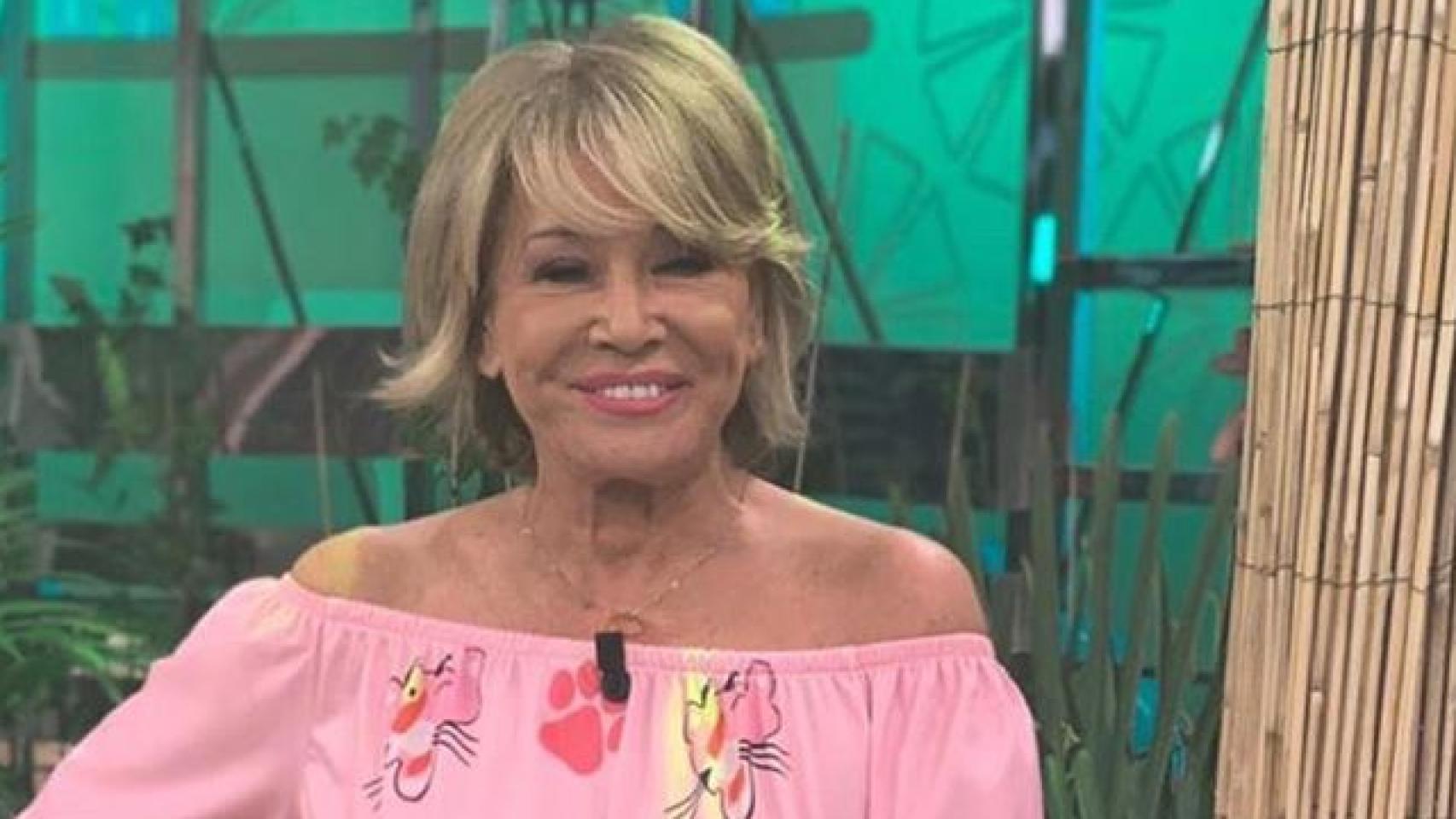 Imágenes del día: la foto de Mila Ximénez en Londres para cumplir el sueño de una compañera