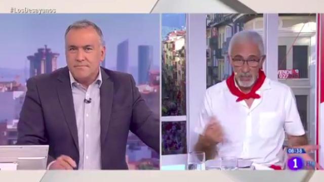Un periodista de TVE llama accidente y juega a la violación de 'La Manada'