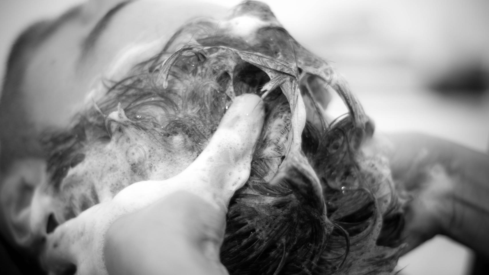 shampoo-1668525_1920