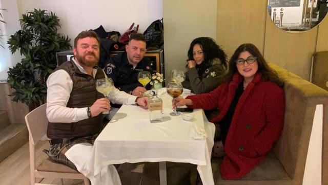 Una sobremesa como aquella en la que surgió la idea