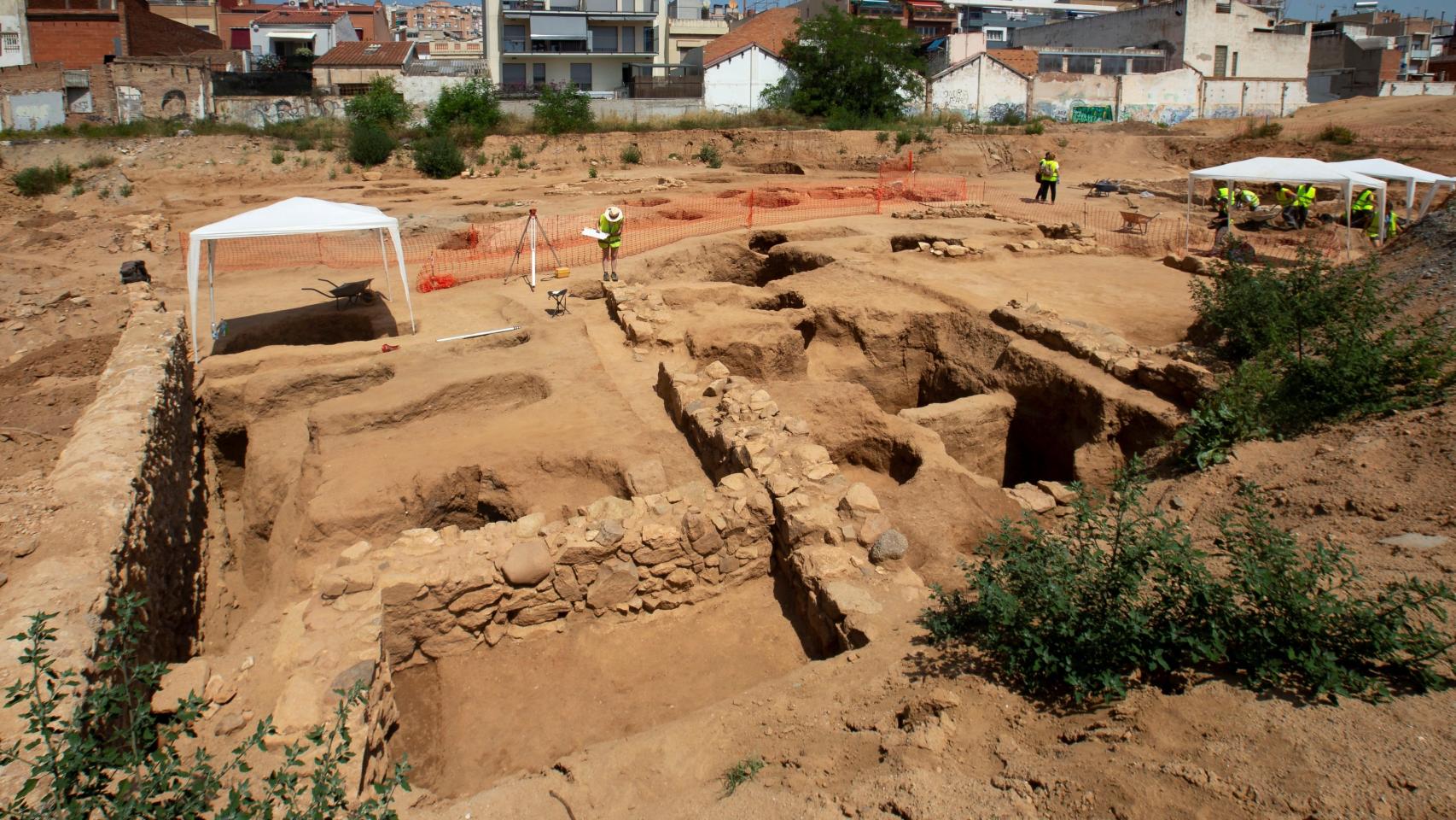 Excavación del área en Badalona.