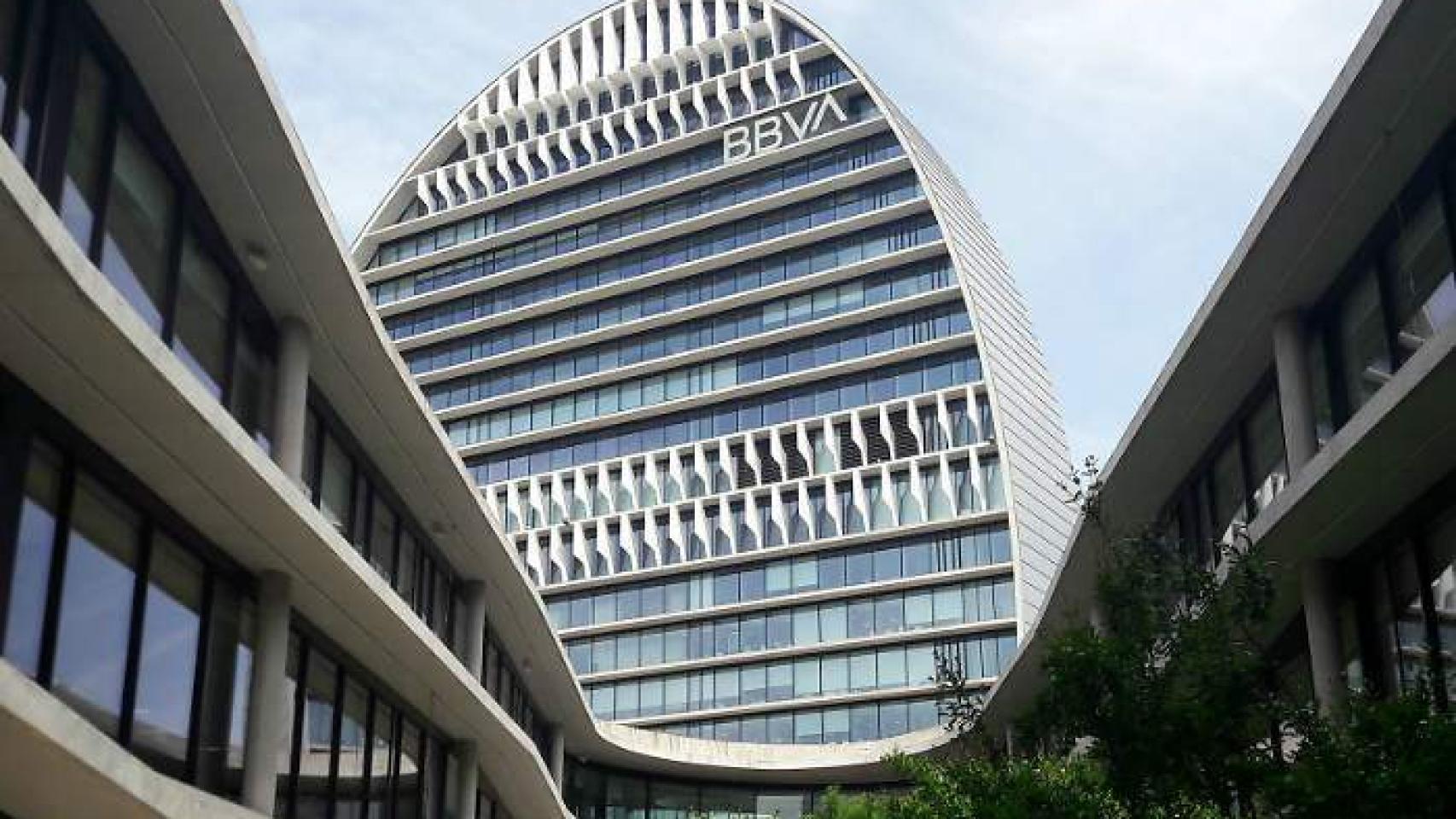 El edificio 'La Vela', sede del BBVA en una imagen de archivo.