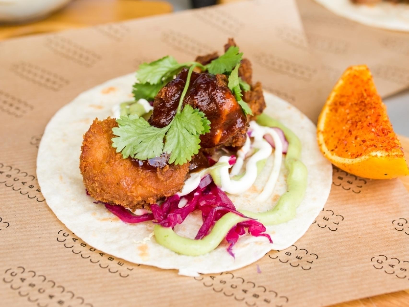 Planes para el fin de semana: visitar un restaurante pop up o maridar arte y cerveza para cenar