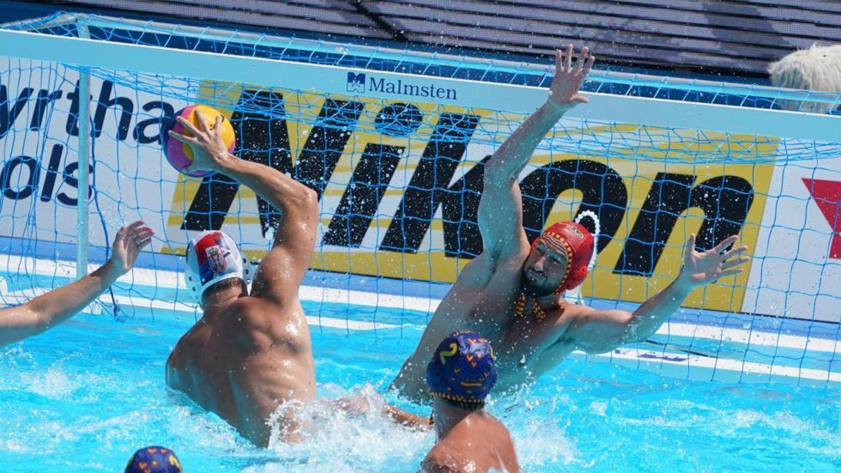 La selección española de waterpolo durante la disputa del Mundial