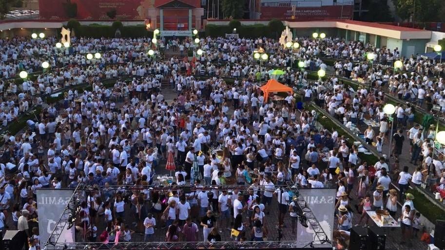 3.000 personas calculan que se reunieron en la Zurra