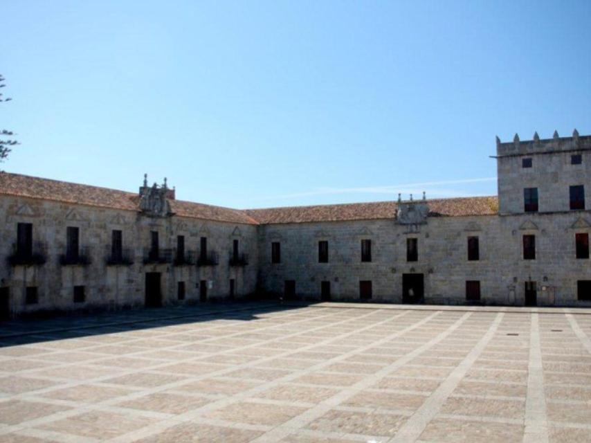 Plaza de Fefiñáns