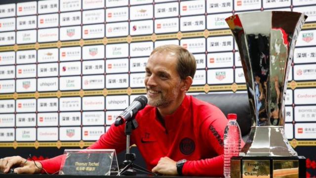 Tuchel en rueda de prensa. Foto: Twitter (@elchiringuitotv)