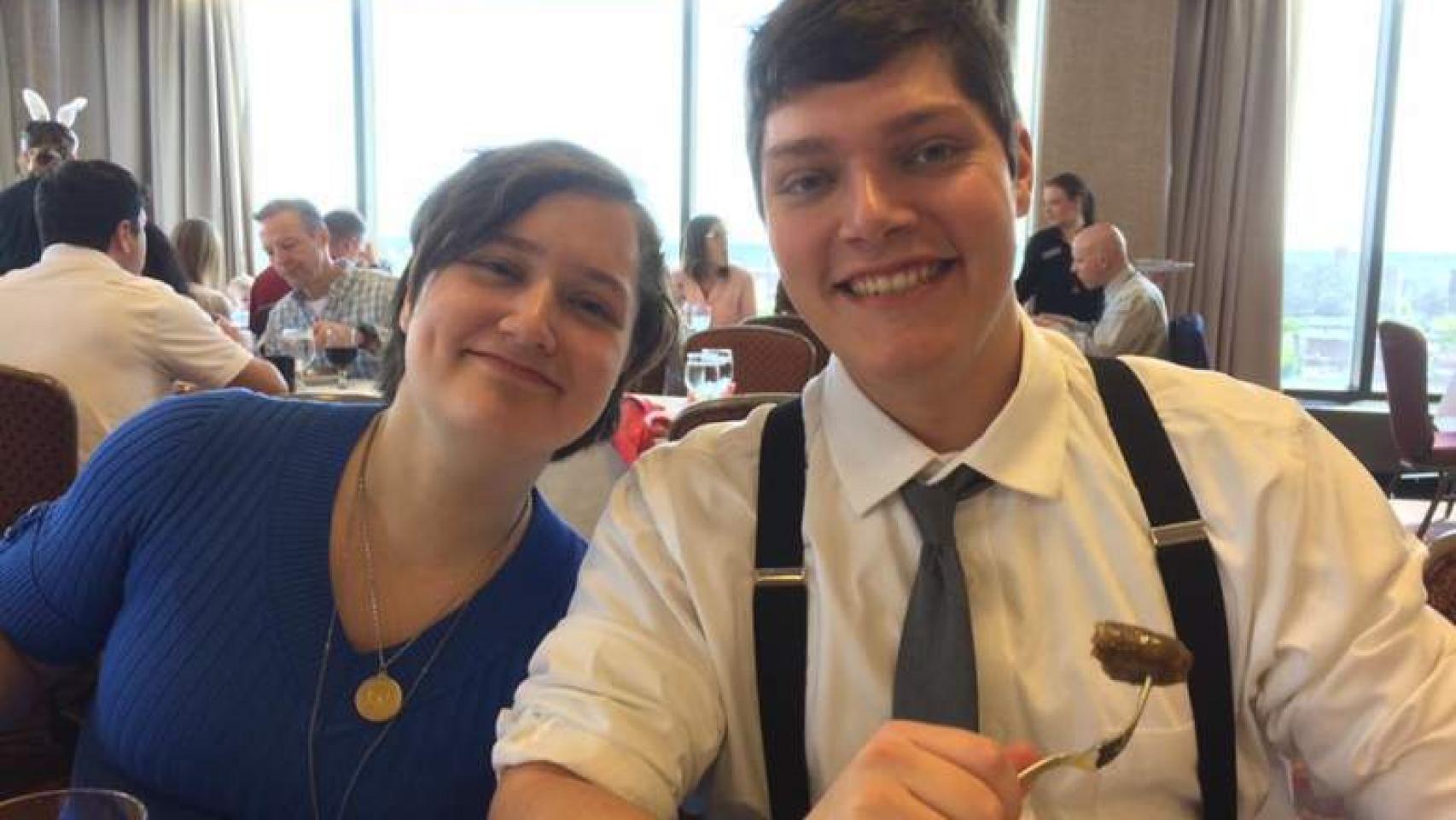 Megan y Conor Betts, en una foto tomada en mayo de 2017.