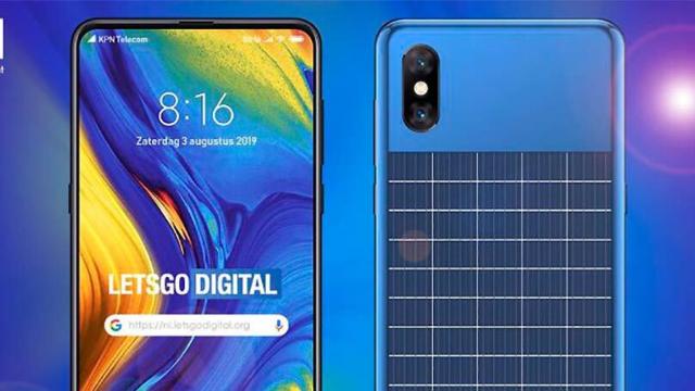 El absurdo de los móviles con placa solar incorporada