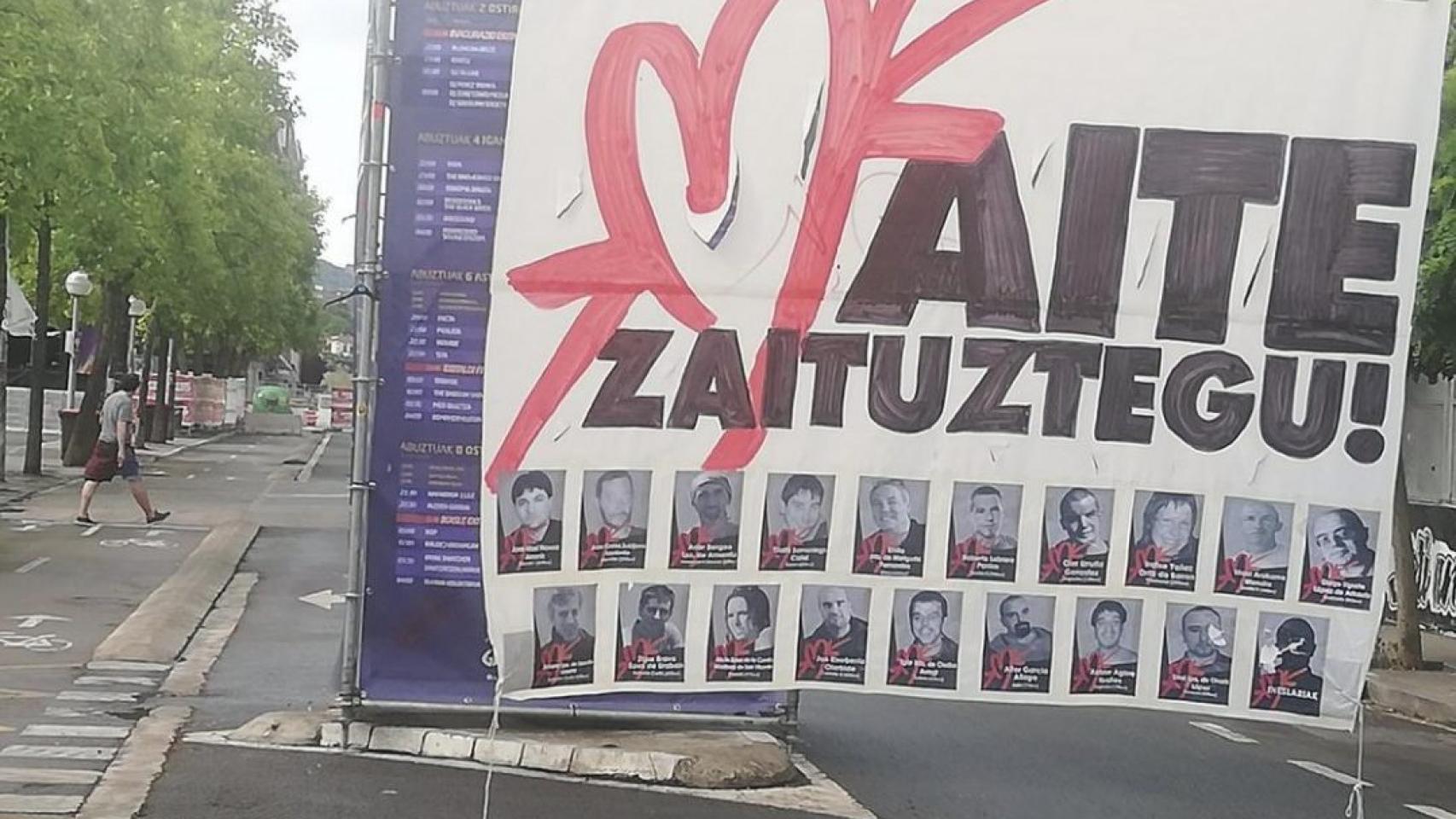 Cartel de los presos de ETA.