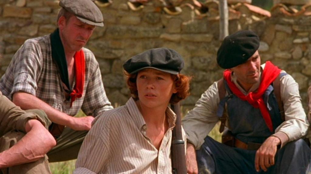 icíar Bollaín en Tierra y Libertad.