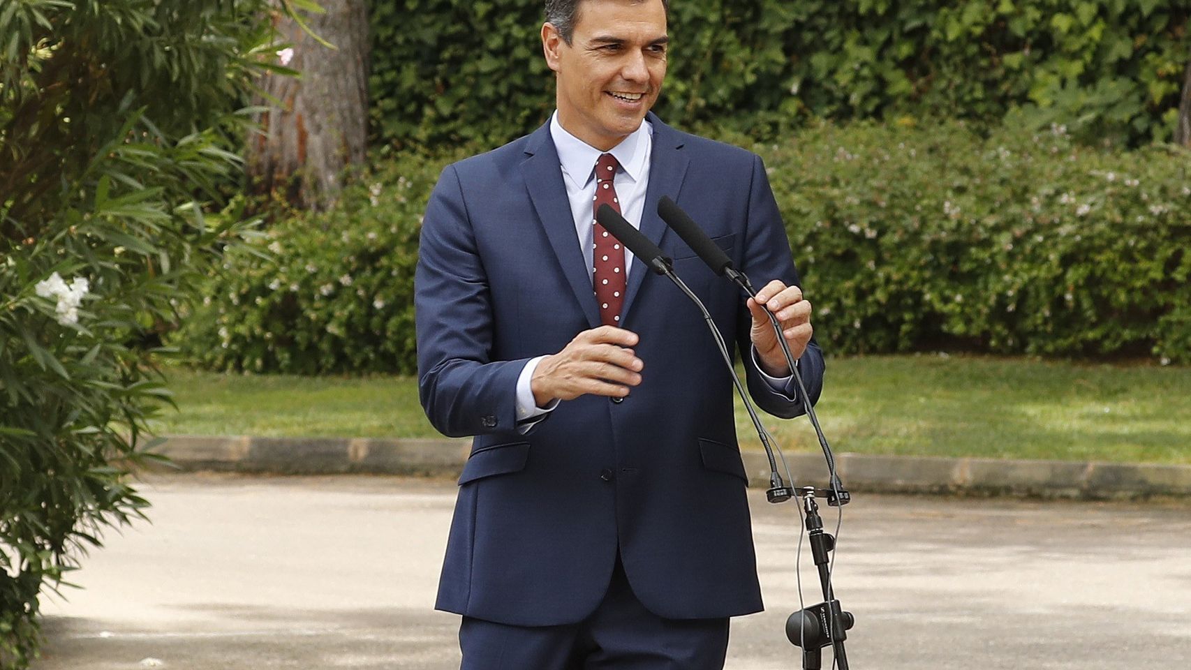 Pedro Sánchez comparece ante los medios tras reunirse con Felipe VI.