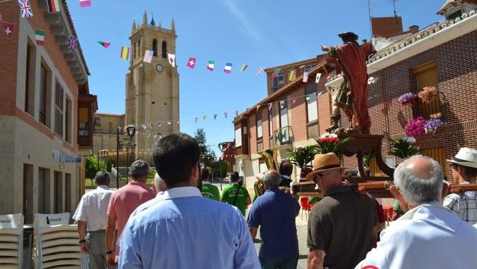 procesion fiestas villamuriel palencia 26