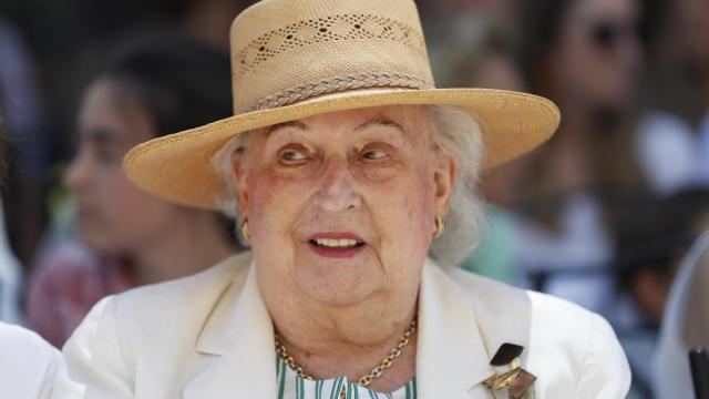 Pilar de Borbón se encuentra en Mallorca disfrutando de unas curiosas vacaciones.