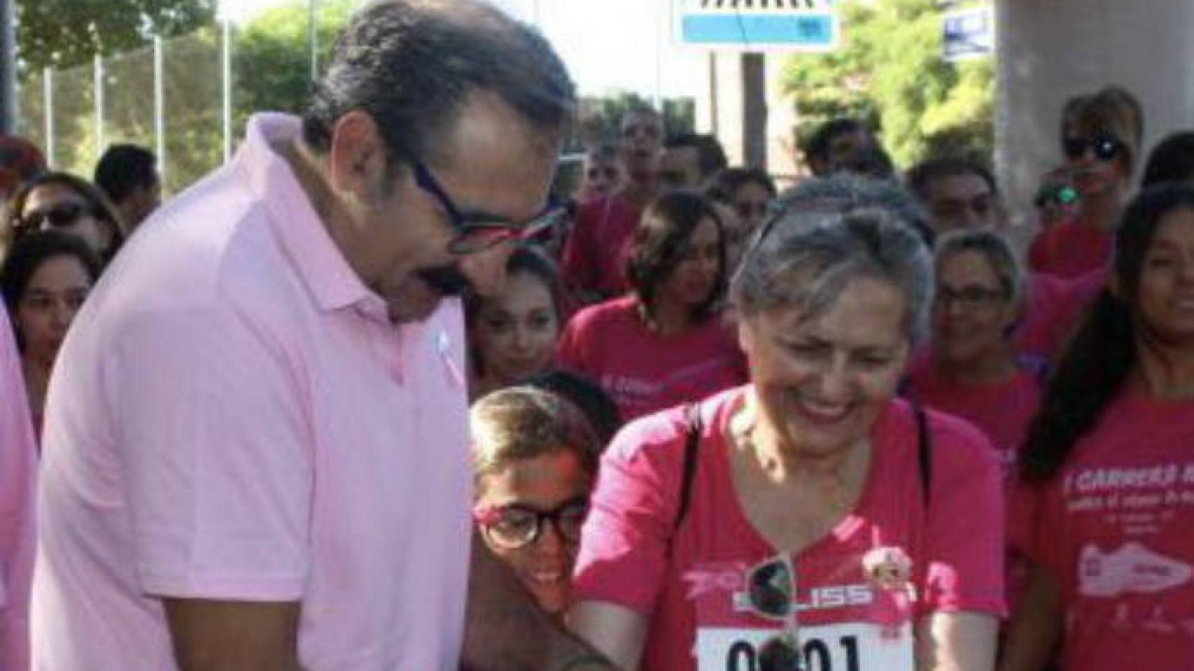 Teresa Espinosa junto a Jesús Fernández Sanz