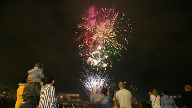 Animalistas reclaman limitar la pirotecnia en A Coruña con una ordenanza