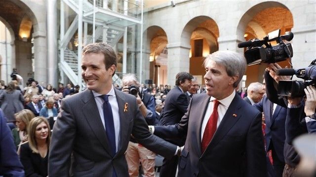 Pablo Casado y Ángel Garrido en el Homenaje a la Constitución en 2018.